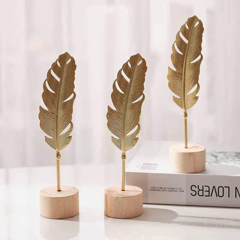 Ginkgo Leaf Metal Sculpture for Elegant Interiors