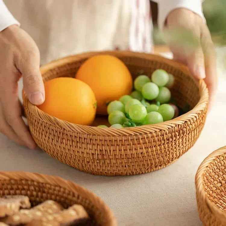 Panier en osier NaturNest – Plateau rond tissé à la main pour pain, fruits et décoration de table 