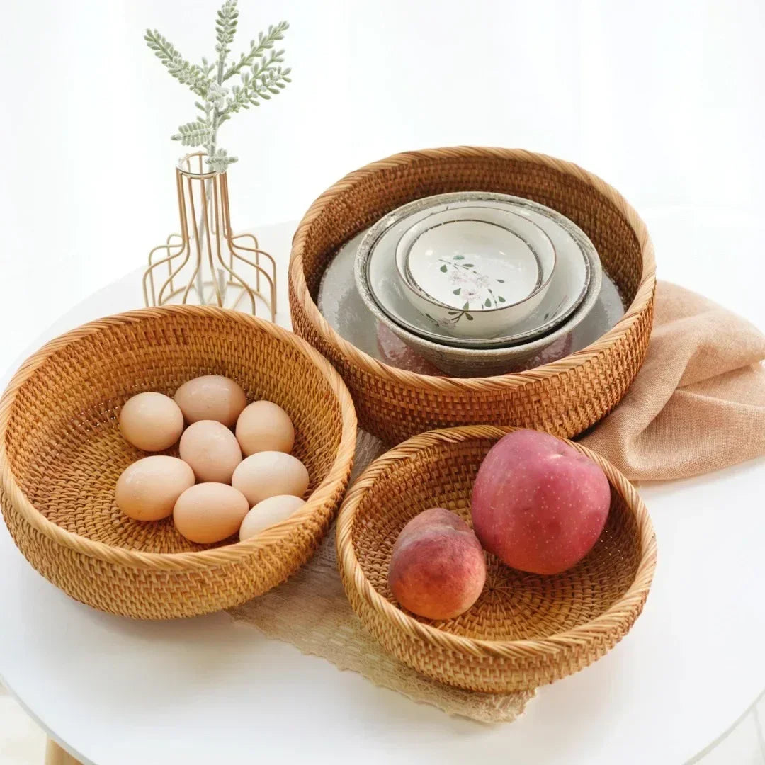 Panier en osier NaturNest – Plateau rond tissé à la main pour pain, fruits et décoration de table 