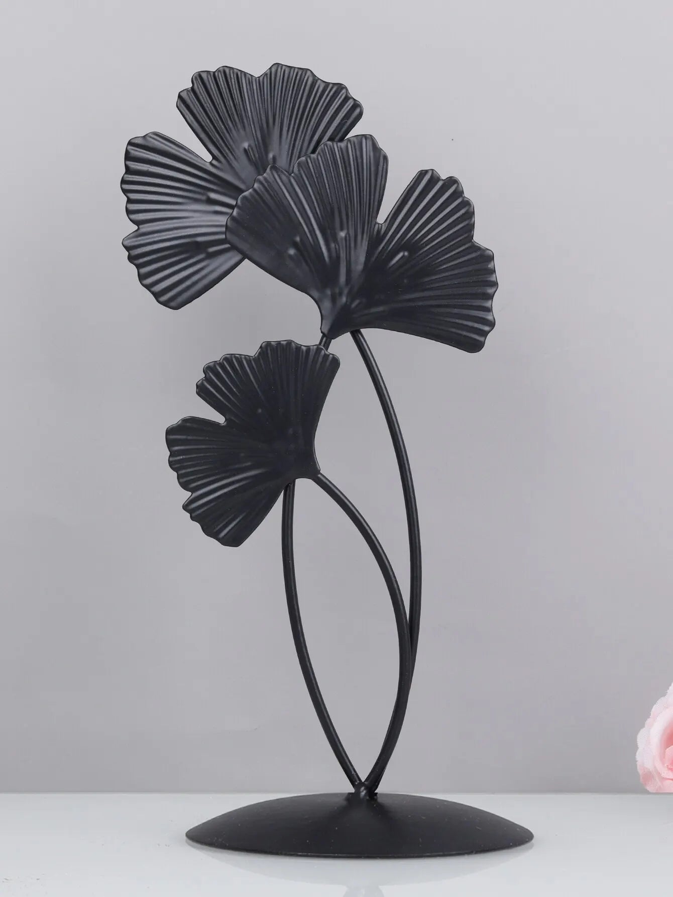 Leaf Luxe – Creative Gold Iron Ginkgo Decoration for Living Room